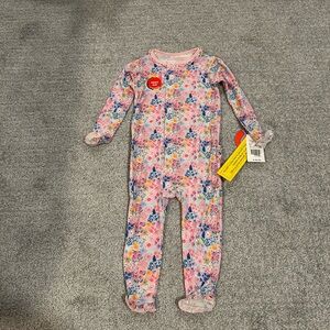 NWT Magnetic Me - 18 months